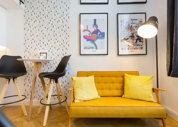 Leah Studios